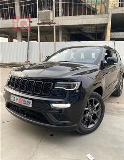 جیپ گراند شیرۆکی